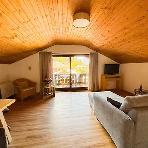 Apartment Kayetan, Klais